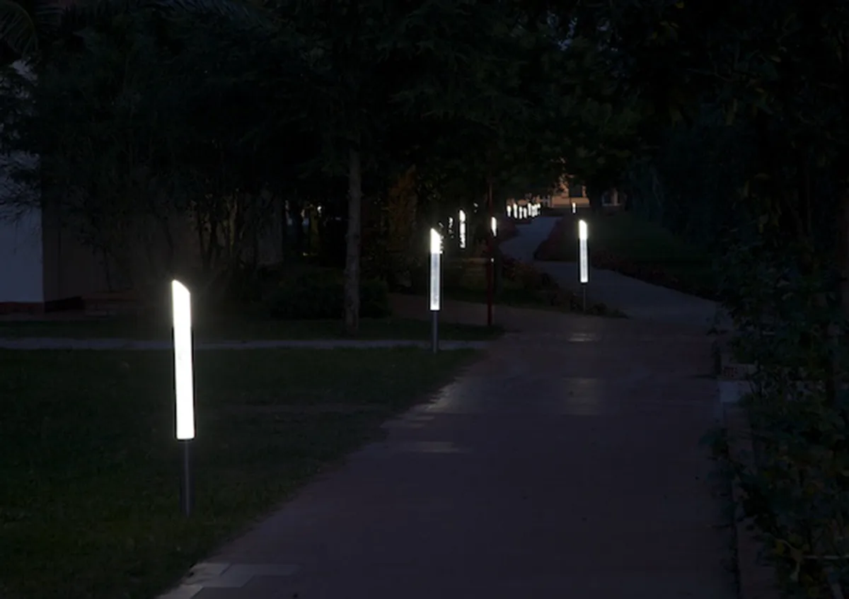 Ambiente Outdoor - Park Hotel Marinetta - Percorso Pedonale Notte - Luce Controcorrente Ambiente Outdoor - Park Hotel Marinetta - Percorso Pedonale Notte - Luce Controcorrente