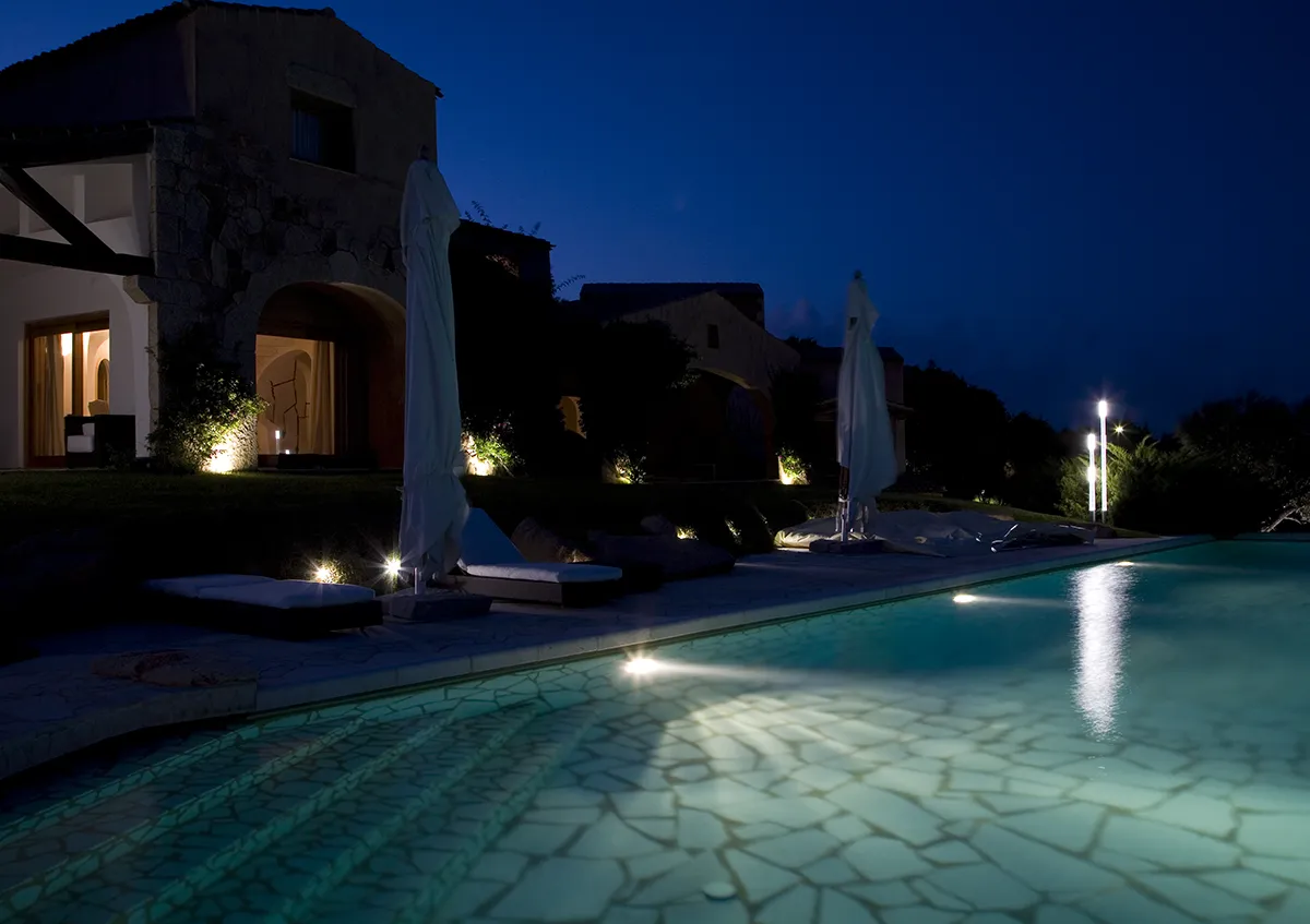 Ambiente Outdoor - Residence sul Mare - Piscina Esterno - Luce Controcorrente Ambiente Outdoor - Residence sul Mare - Piscina Esterno - Luce Controcorrente