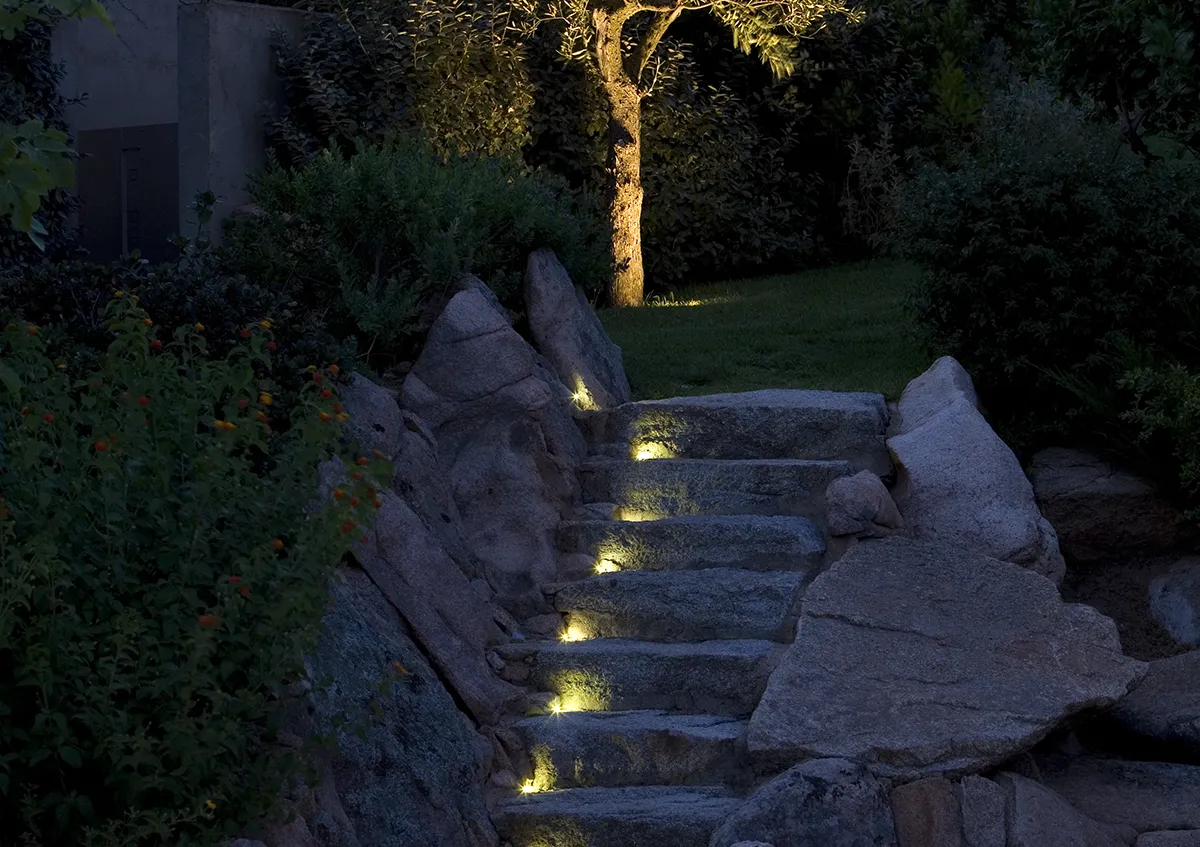 Ambiente Outdoor - Residence sul Mare - Faretti Scale - Luce Controcorrente Ambiente Outdoor - Residence sul Mare - Faretti Scale - Luce Controcorrente