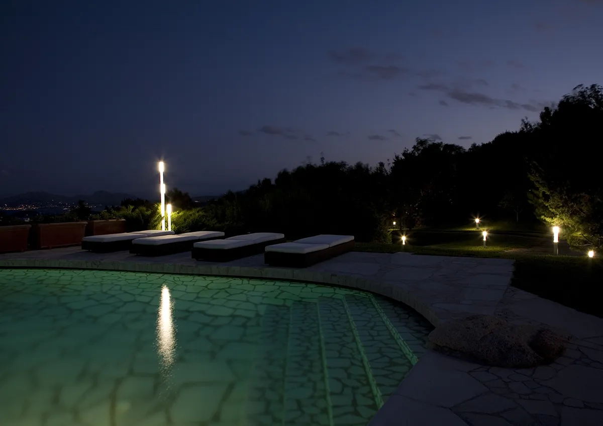 Ambiente Outdoor - Residence sul Mare - Piscina Notte - Luce Controcorrente Ambiente Outdoor - Residence sul Mare - Piscina Notte - Luce Controcorrente