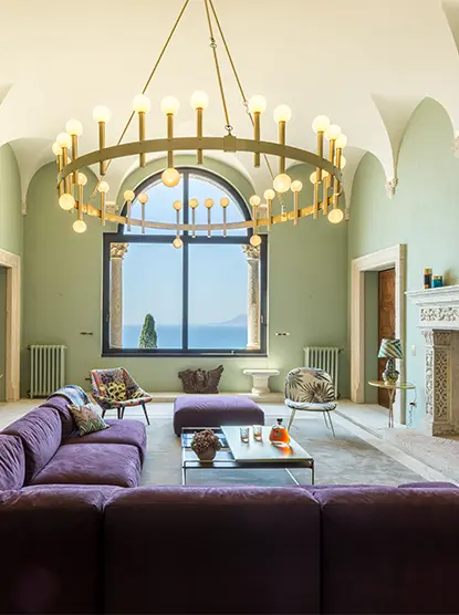 Asimmetrie vincenti: villa - Luce controcorrente