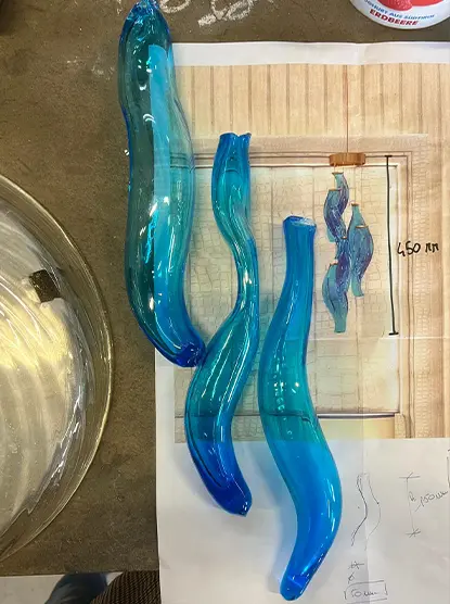 Gocce Di Mare: vetri blu - Luce controcorrente