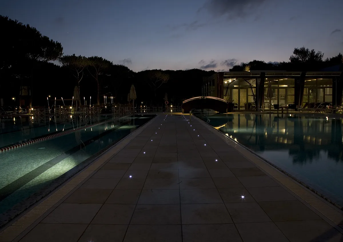 Progetto Outdoor - Riva del Sole - faretto - Luce Controcorrente Progetto Outdoor - Riva del Sole - faretto - Luce Controcorrente