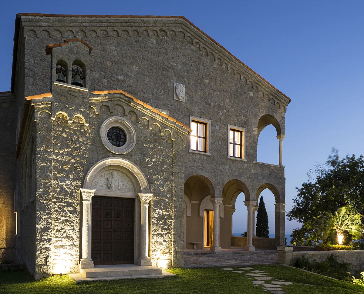Ambiente Outdoor - Villa Mostaccini - Casale Illuminato Sera - Luce Controcorrente Ambiente Outdoor - Villa Mostaccini - Casale Illuminato Sera - Luce Controcorrente