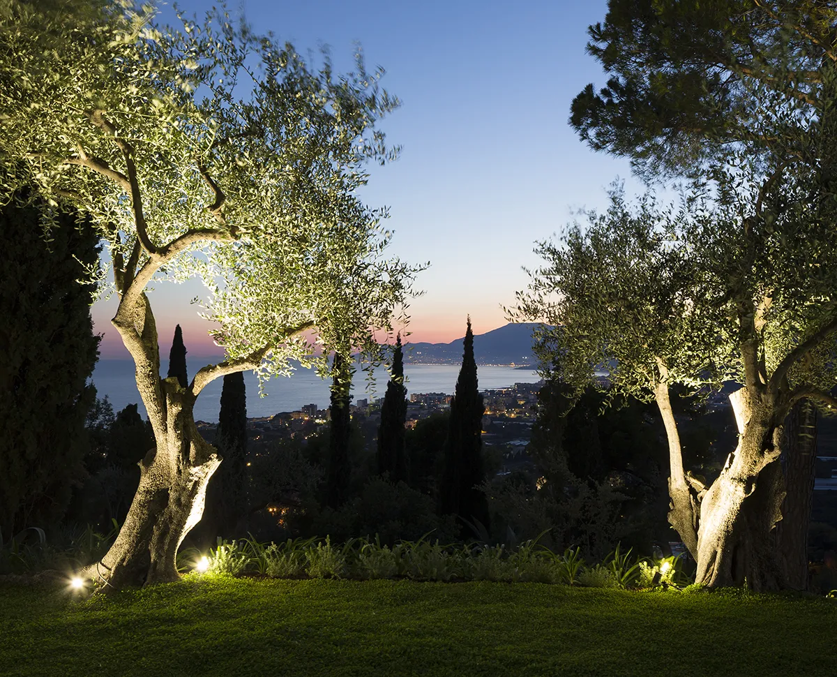 Ambiente Outdoor - Villa Mostaccini - Vista - Luce Controcorrente Ambiente Outdoor - Villa Mostaccini - Vista - Luce Controcorrente