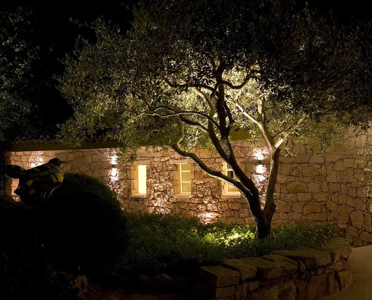 Ambiente Outdoor - Villa Privata Sardegna - Illuminazione Notturna - Luce Controcorrente Ambiente Outdoor - Villa Privata Sardegna - Illuminazione Notturna - Luce Controcorrente