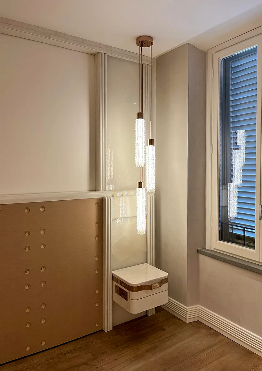 Concepts - Luce Nel Ghiaccio - Installazione - Luce Controcorrente Concepts - Luce Nel Ghiaccio - Installazione - Luce Controcorrente