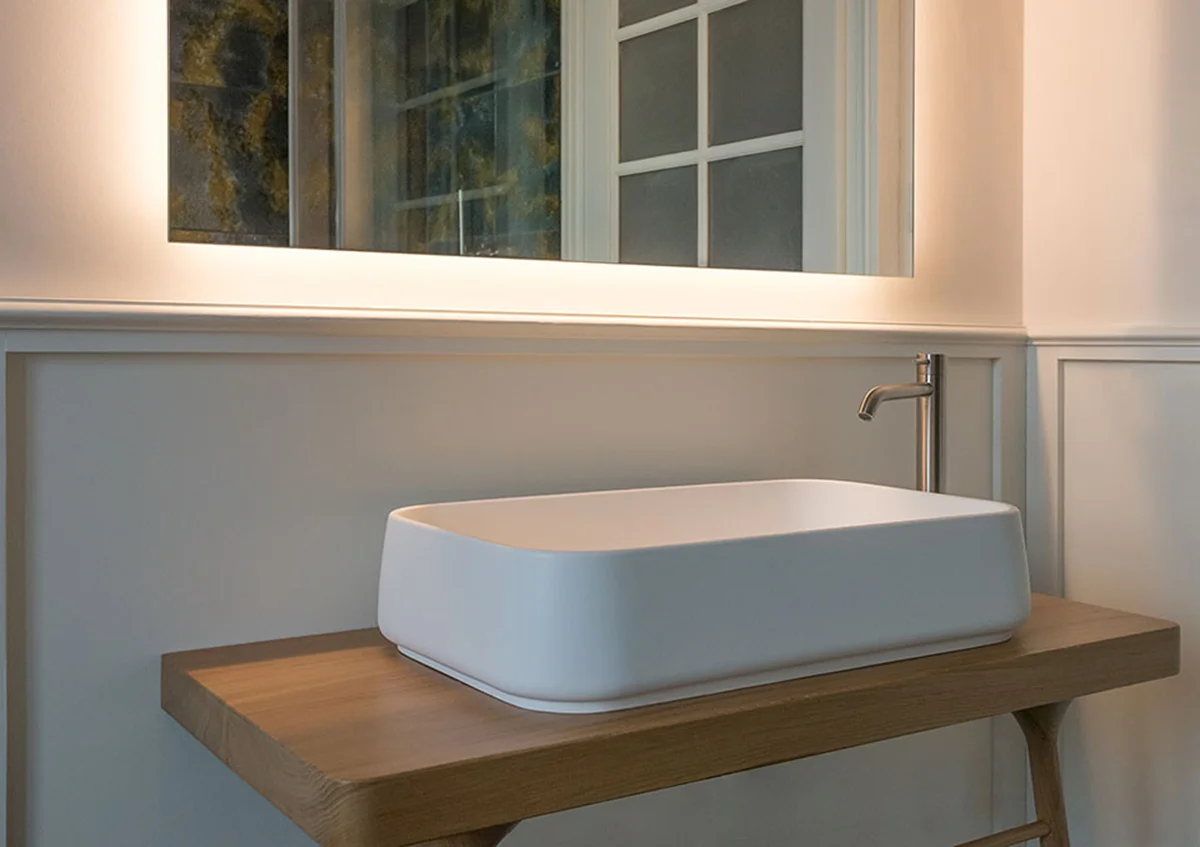 Villa Mostaccini - Interni - lavandino bagno - Luce Controcorrente Villa Mostaccini - Interni - lavandino bagno - Luce Controcorrente