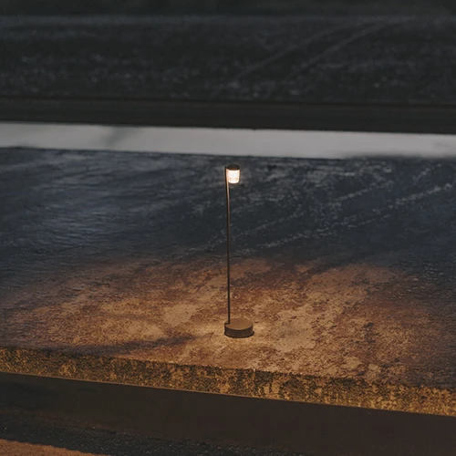 Siena 600 - ambiente colore gold lampioni Brescia - LuceControCorrente