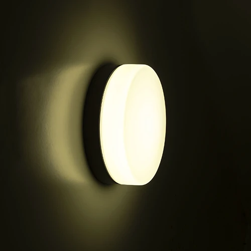 Round II - ambiente colore black lampadari da parete - LuceControCorrente