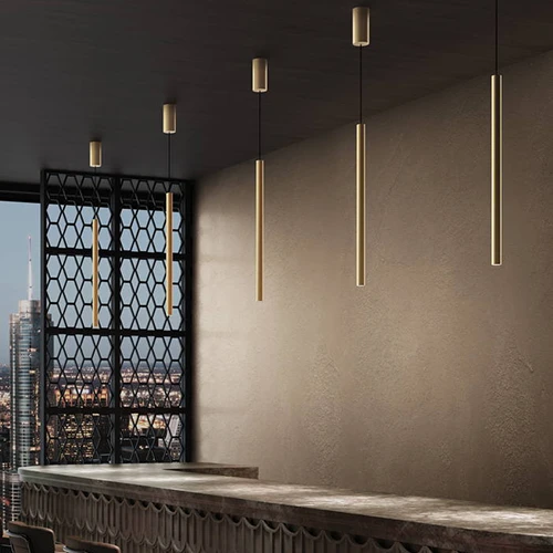 Stick 600 - ambiente colore gold lampadari Brescia - LuceControCorrente