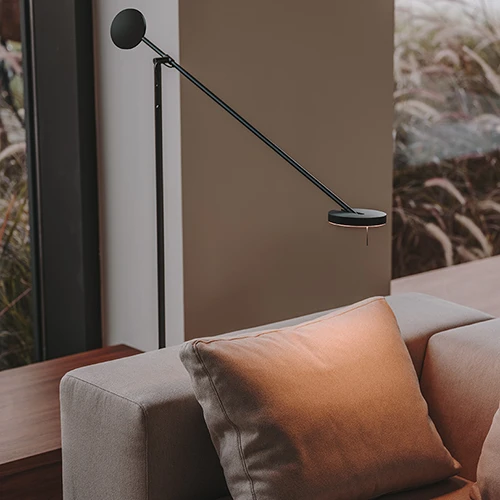 Interni lampada da terra Clean - Lampadari Brescia - LuceControCorrente