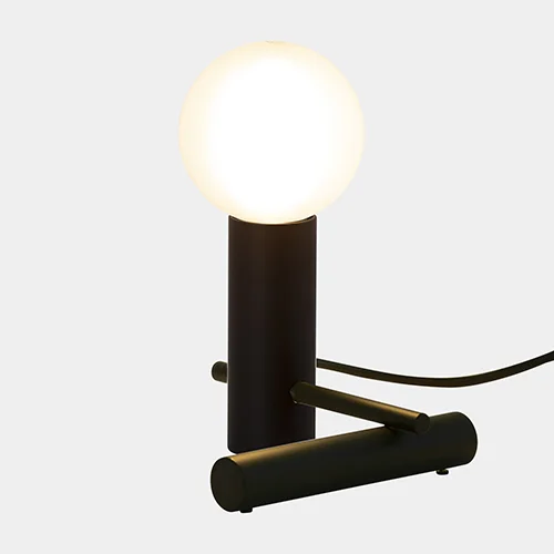 Classica Small: Black  - Lampade da Tavolo - LuceControCorrente