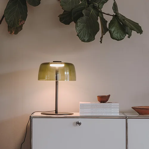 Colors 320 Lampada da Tavolo - Cassettiera - LuceControcorrente