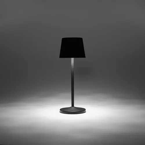 Lampada portatili - Eta Black White light- Lampadari Brescia - LuceControCorrente