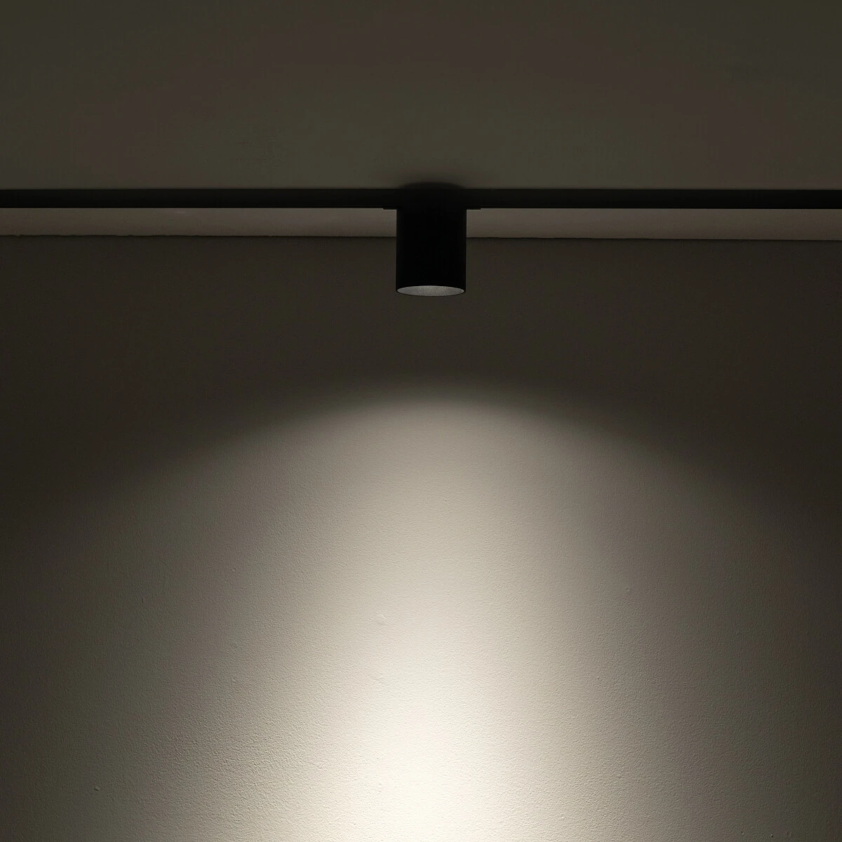 Spot Large Ambiente Binario Nano LuceControCorrente