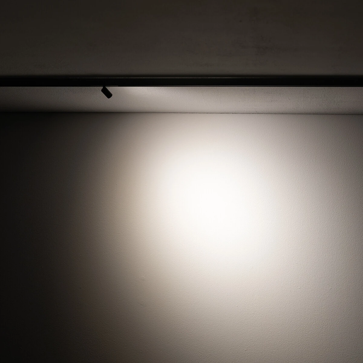 Spot Micro Ambiente Binario Nano LuceControCorrente