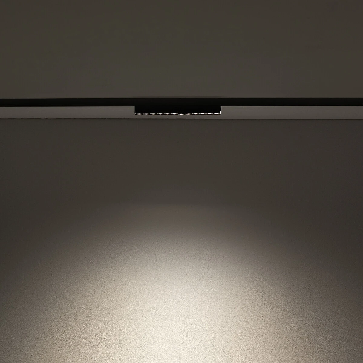 Spot Rete Ambiente Binario Nano LuceControCorrente