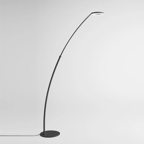 Polo arco nero lampade da terra lucecontrocorrente