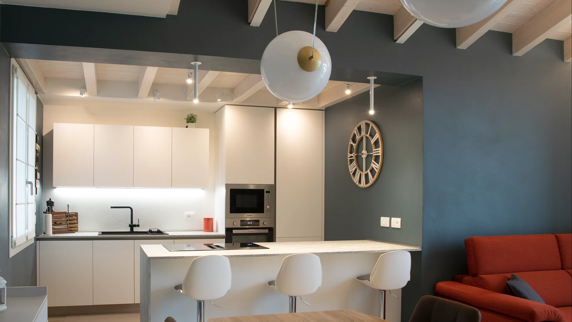 Illuminazione per interni - LuceControCorrente