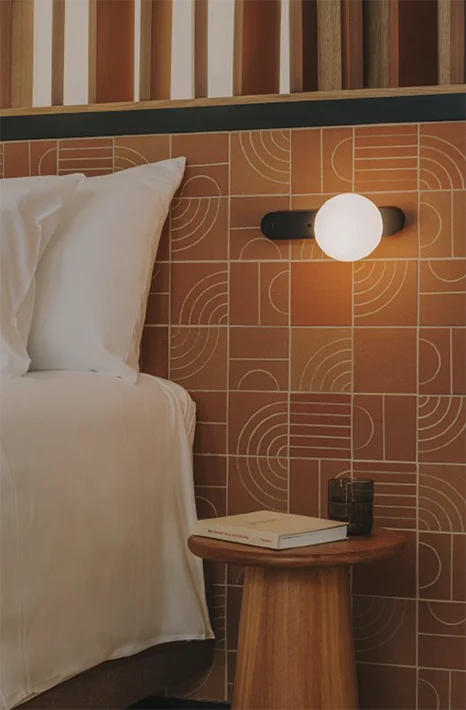 Lampade da tavolo e da lettura - Pallina - LuceControCorrente