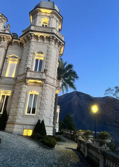 An Exclusive Christmas Experience